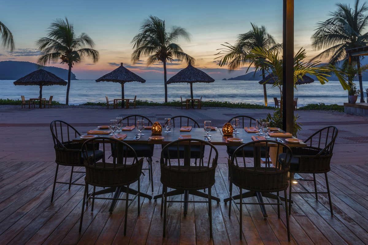 Thompson Zihuatanejo, A Beach Resort, By Hyatt Экстерьер фото